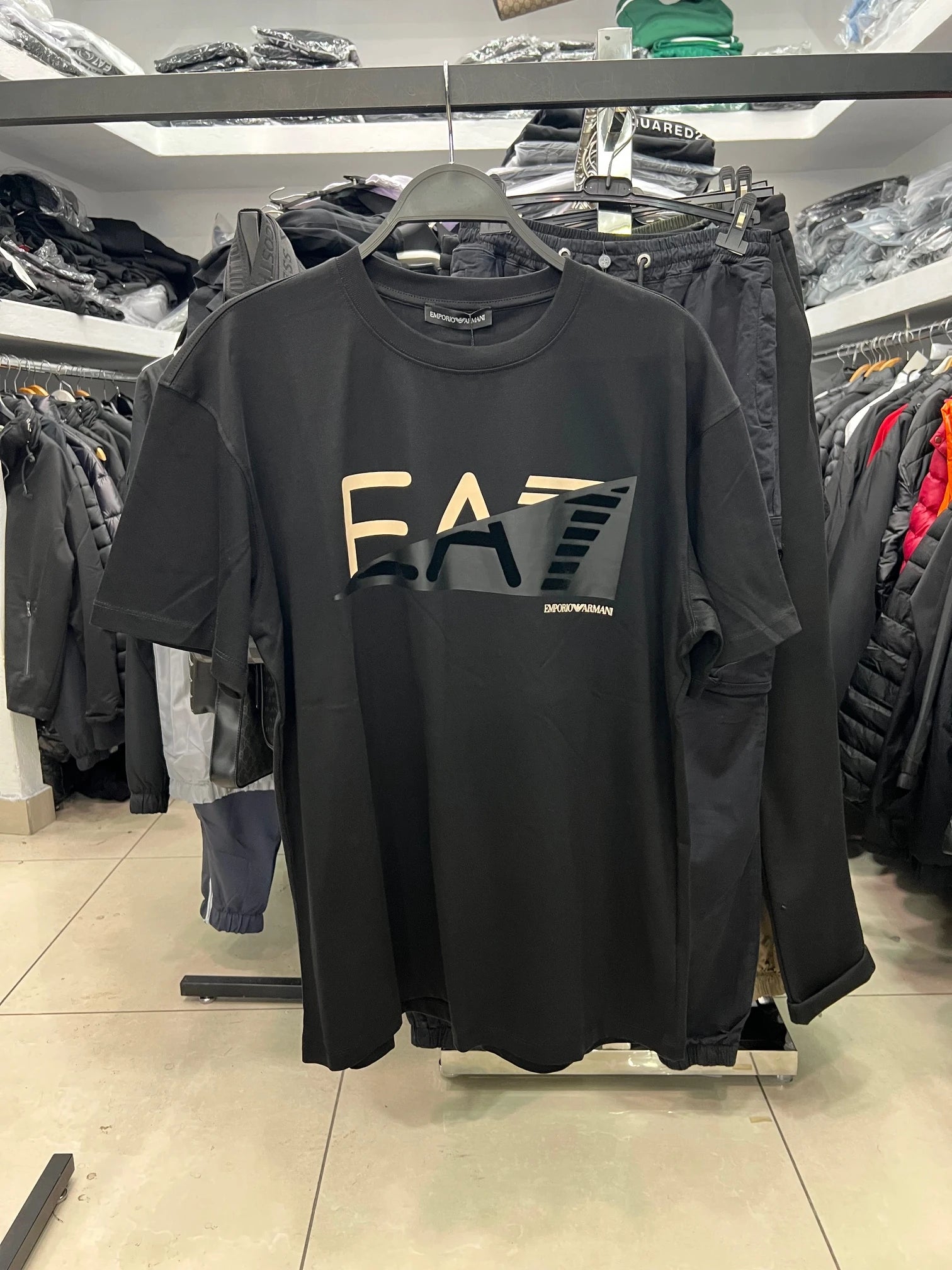 T-SHIRT EA7 GOLD